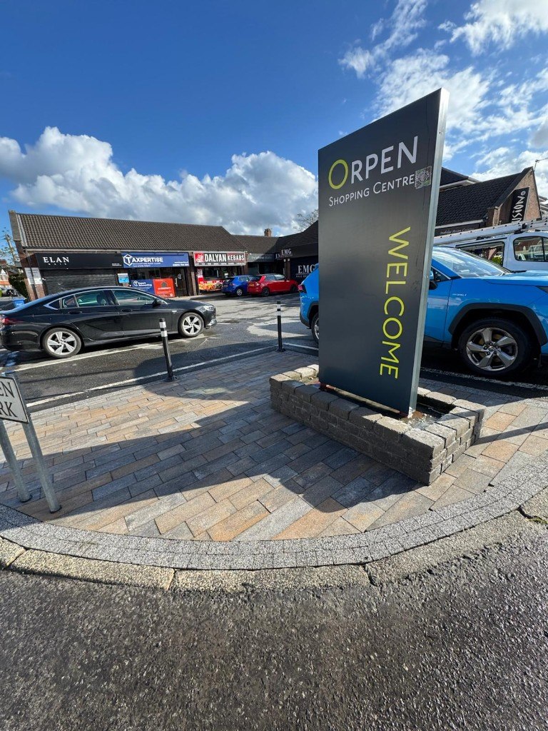 Clean Orpen Shopping Centre sign and block paving